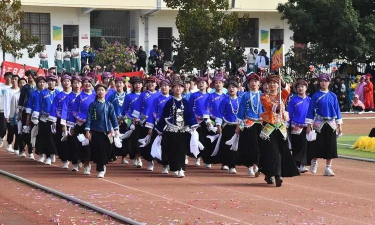 广南县民族职业高级中学2024年学费多少