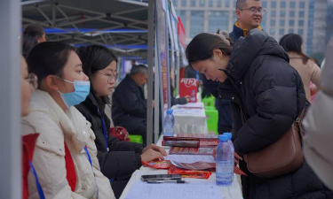 资阳市建筑工程技术学校毕业后分配工作吗