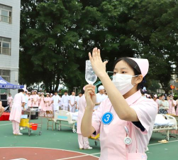 广东连州卫生学校2024年学费多少钱一年