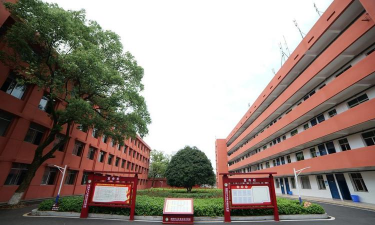 衡阳市高级技工学校怎么样吗