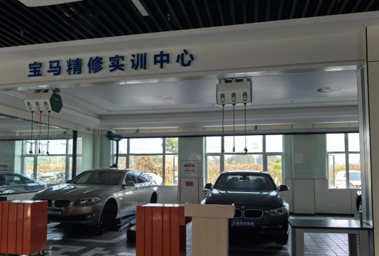 2025驻马店公办汽修学校有哪些