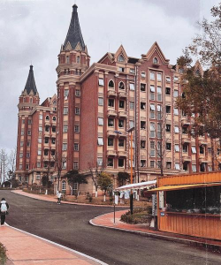 贵州黔南经济学院奖助学金有哪些分别多少钱