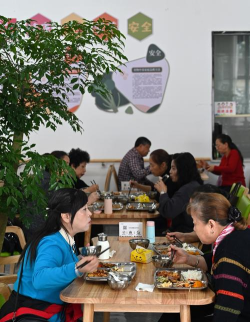 崇州市汽修学校食堂条件怎么样 崇州市汽修学校食堂条件怎么样