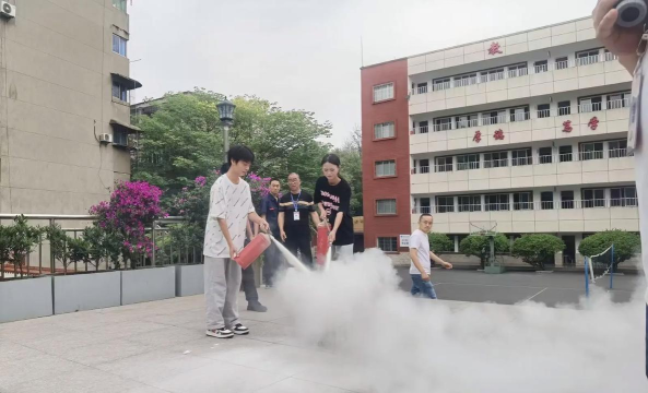 绵阳市航空专业学校怎么样 绵阳市航空专业学校怎么样
