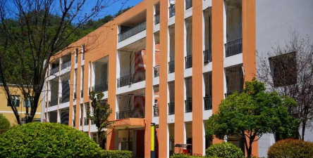 遵义重美职业技术学校2024年学费多少钱一年 遵义重美职业技术学校2024年学费多少钱一年