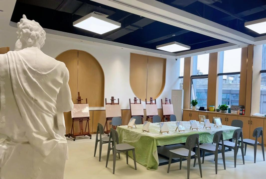 岑巩诺柒美术培训有限公司