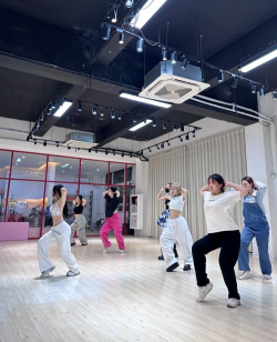 阳春市舞动青春艺术培训有限公司