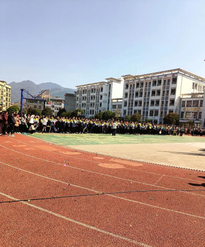 三台县潼川镇慕禹初级中学校