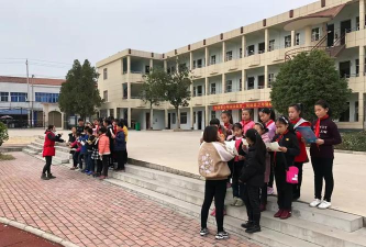 凤台县丁集乡中心学校