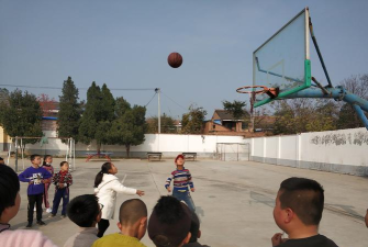 祁山镇黎明小学