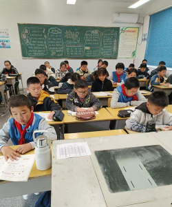 龙母镇紫光分校