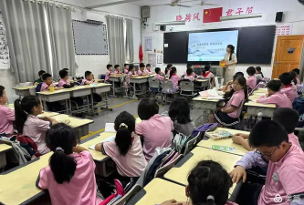 五里南湖小学