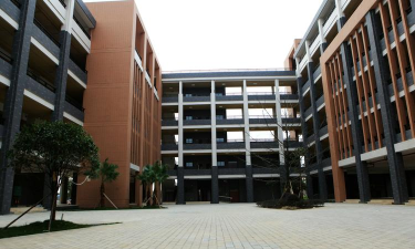 桂林市临桂县临桂中学