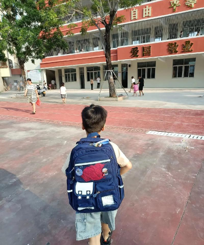 小布中心小学