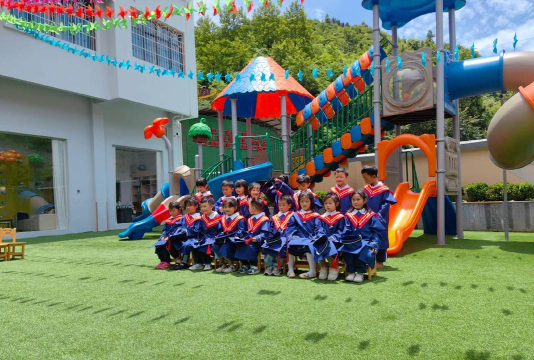 罗城镇泷洲幼儿园