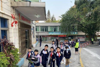 东莞市常平新朗小学