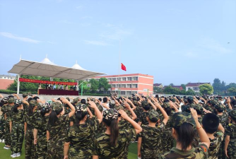 海门市国强初级中学