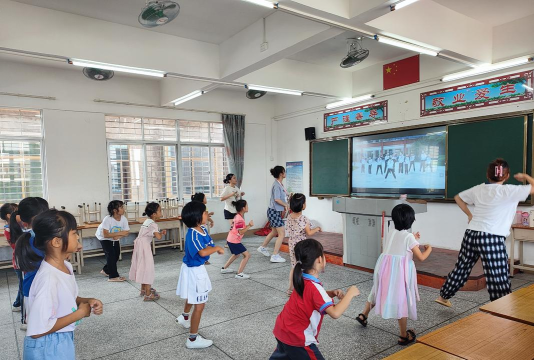 浮山镇大坡小学