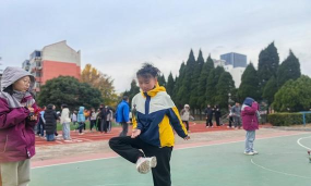 滨海县新港初级中学