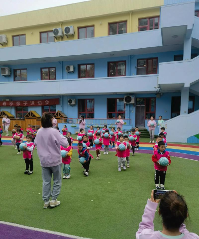 宜昌市夷陵区务渡河镇务渡河居委会幼儿园