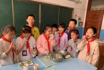 青岛市四方区鞍山二路小学