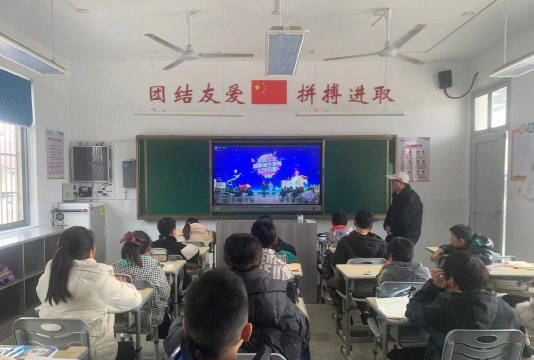 三台县新鲁镇龙桥中心小学