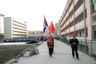 旺苍县三江镇中心小学校