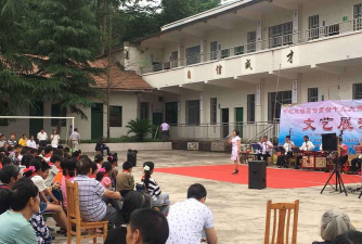 蓬溪县鸣凤镇小学