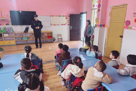 晋江市东石镇塔头孙厝幼儿园