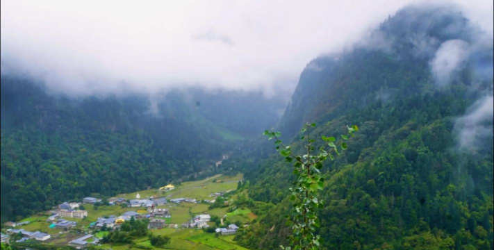 德钦县云岭乡中心完小