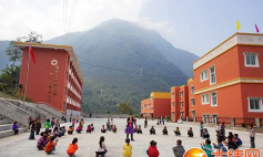 九龙县小金乡中心校