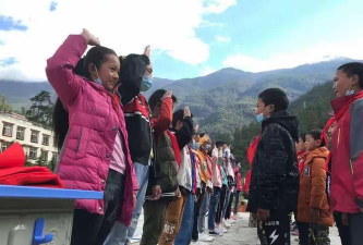 木里县唐央乡中心小学