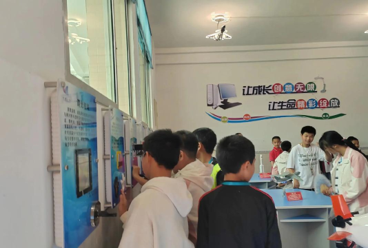 西乡县沙河镇初级中学