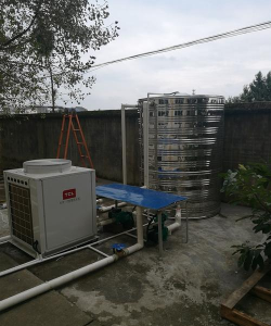 平昌县金龙小学兴业后勤服务部