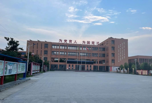 濮阳市高新区新习乡九中