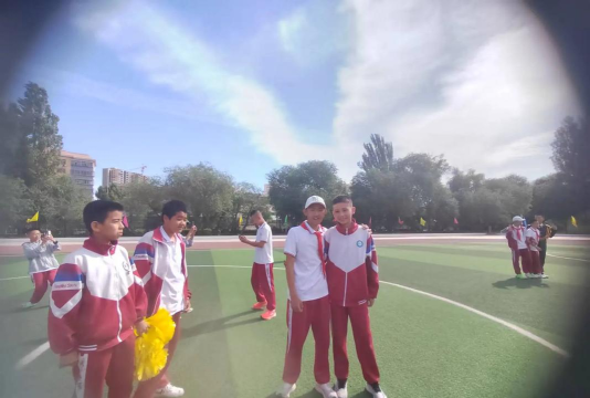 哈密市第四小学