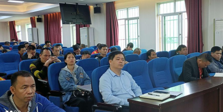 白龙塘镇中心学校