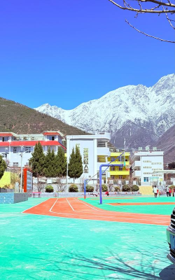 草海镇民立学校