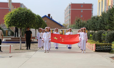 临夏市南龙镇新农小学