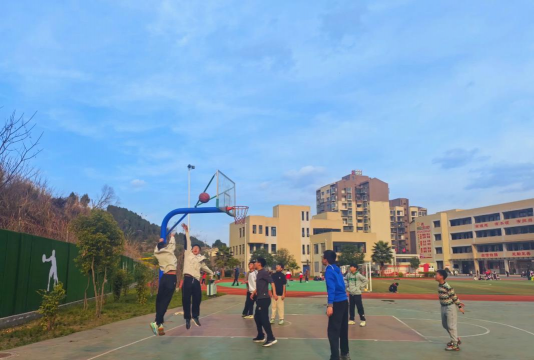 铜仁市大坪乡春风中学