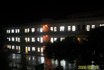 都江堰市龙池镇中学