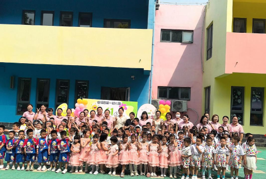 临川区开心艺术幼儿园