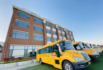 青岛银海学校江苏路小学分校