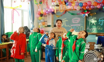 富锦市第八小学