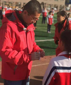 绥化市育新小学