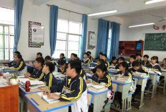 德江县平原土家族乡初级中学