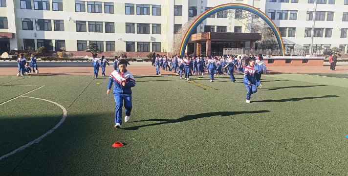 大东区东站小学