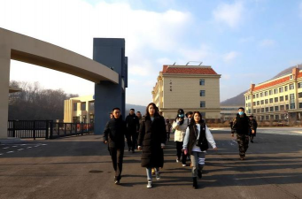 通化市东昌区民主小学