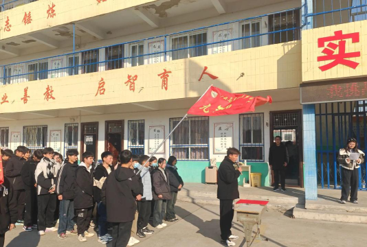 曾都区万店镇二中