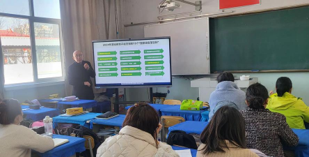 太原市尖草坪区柏板乡镇城中心校